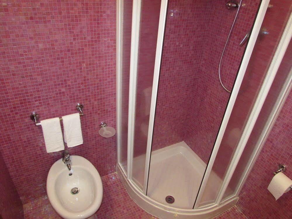 B&B 2 Terrazze Верона Екстер'єр фото
